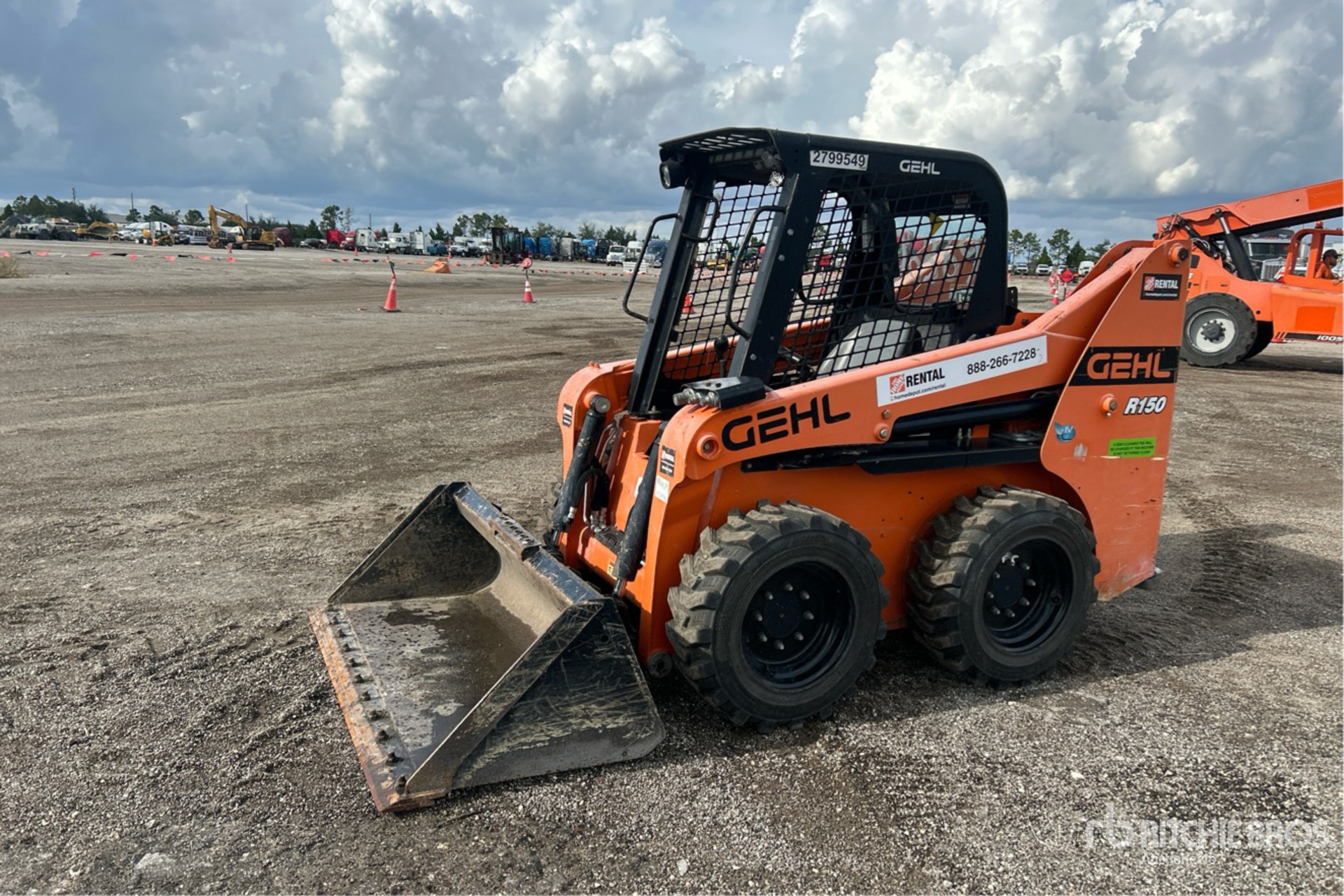 General Appearance with Picture, Left Front Corner