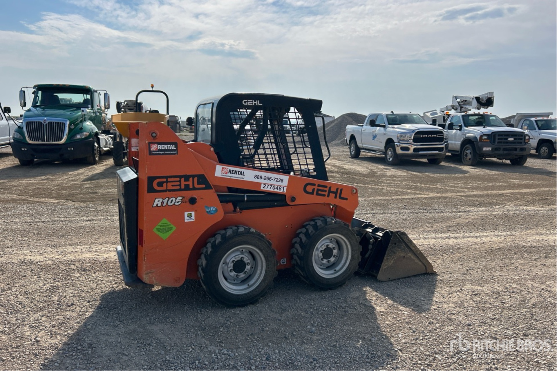 General Appearance with Picture, Right Rear Corner