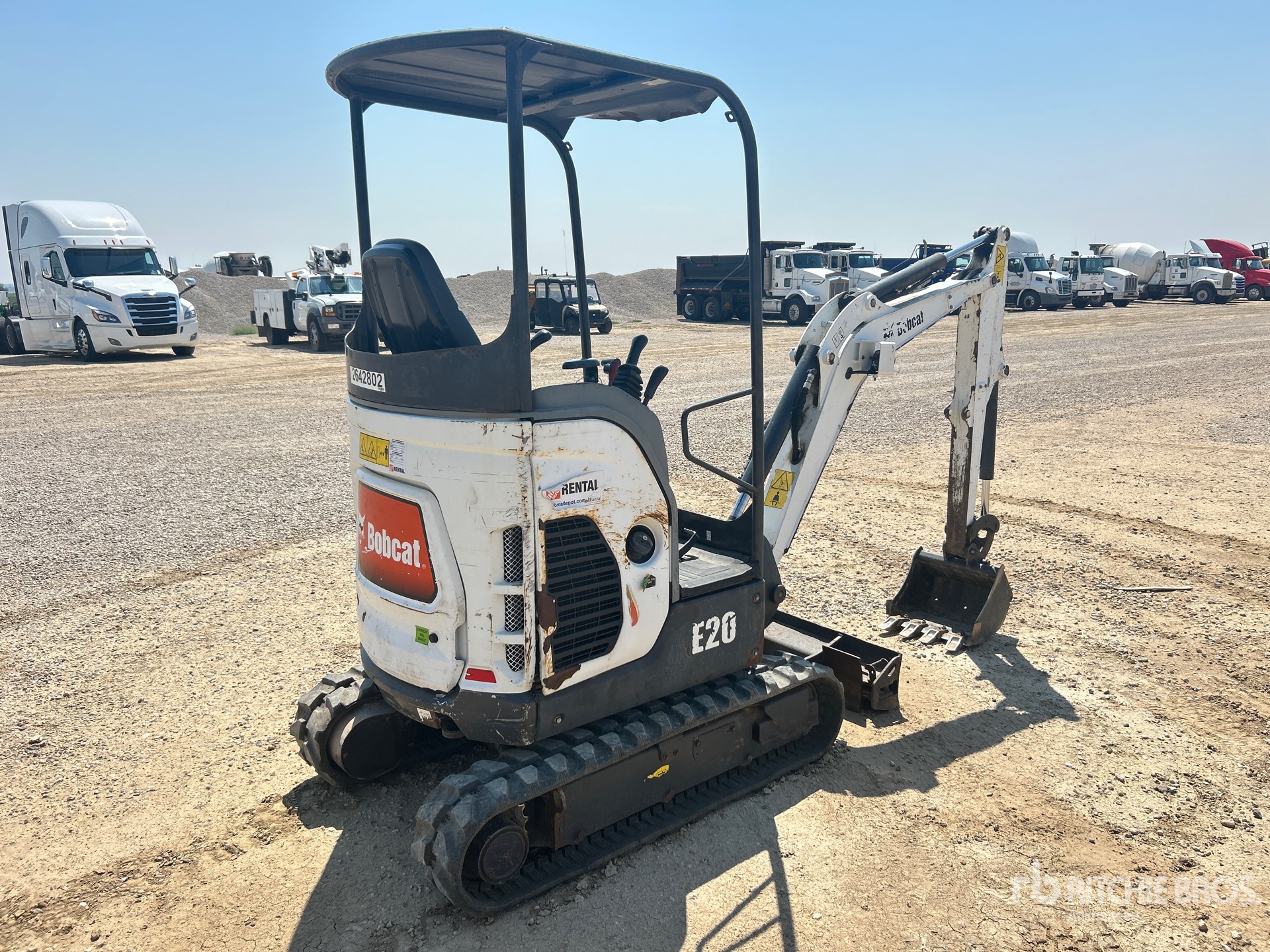 General Appearance with Picture, Right Rear Corner