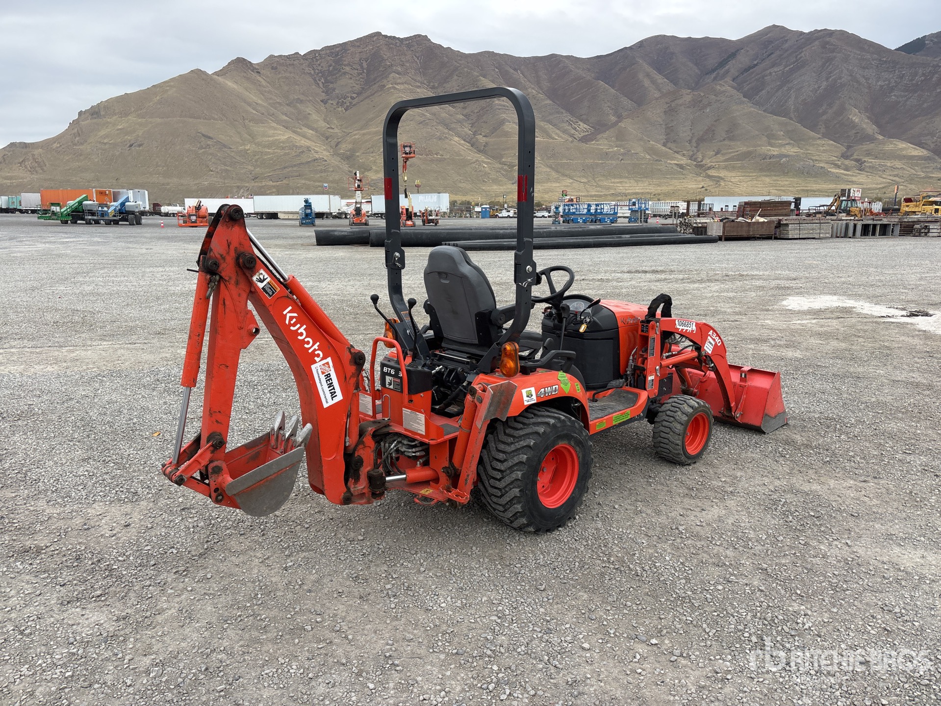 General Appearance with Bild, Ecke hinten rechts