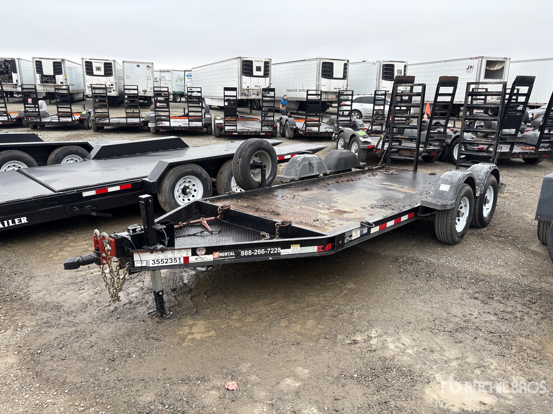 General Appearance with Picture, Left Front Corner