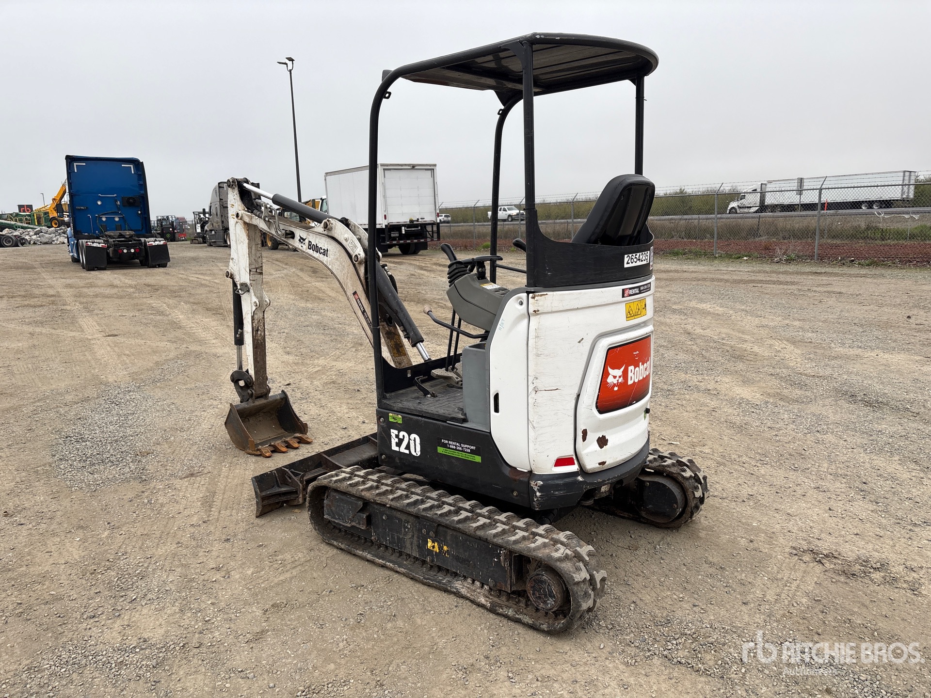 General Appearance with Picture, Left Rear Corner