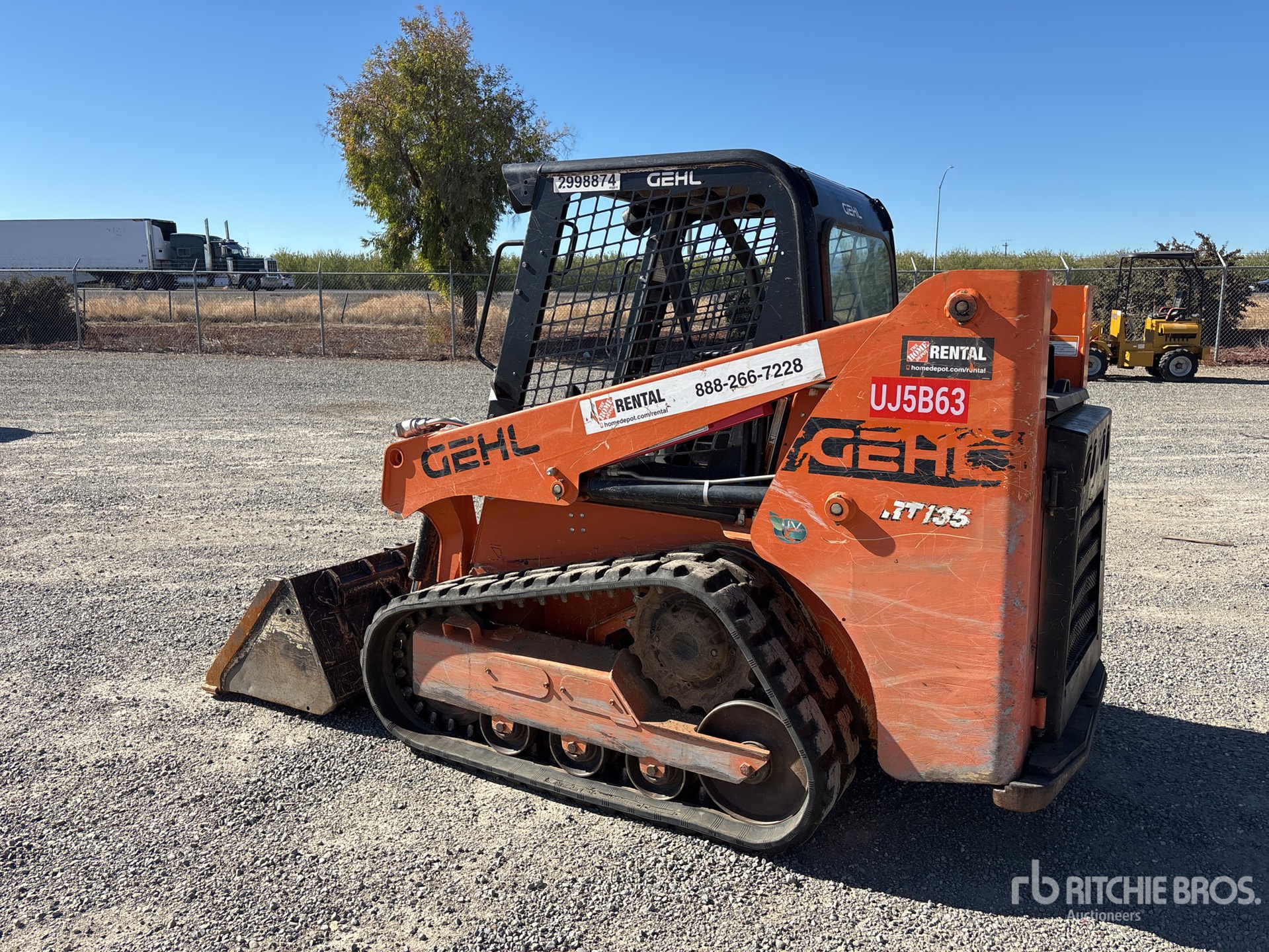 General Appearance with Picture, Left Rear Corner