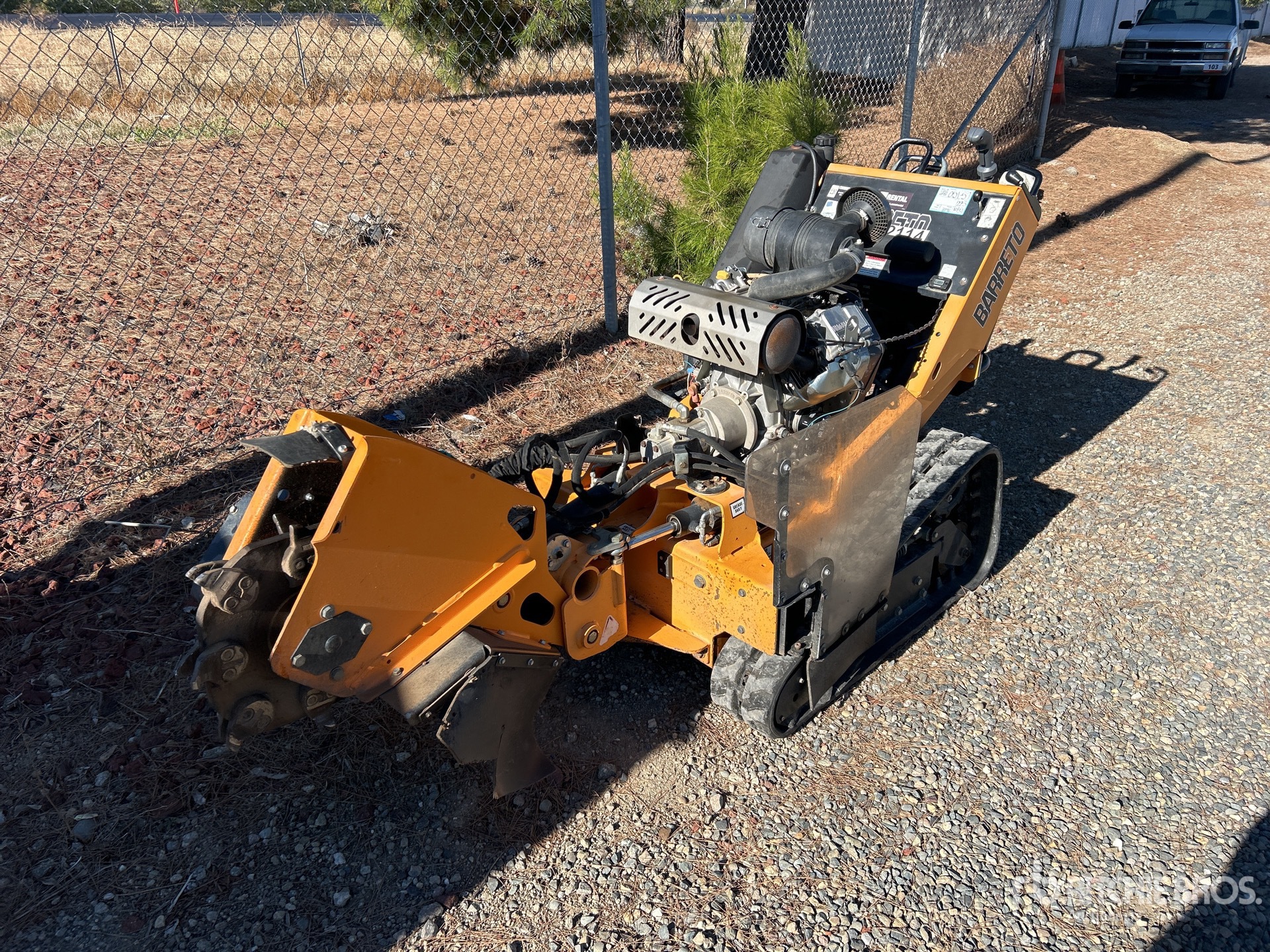 General Appearance with Picture, Left Front Corner