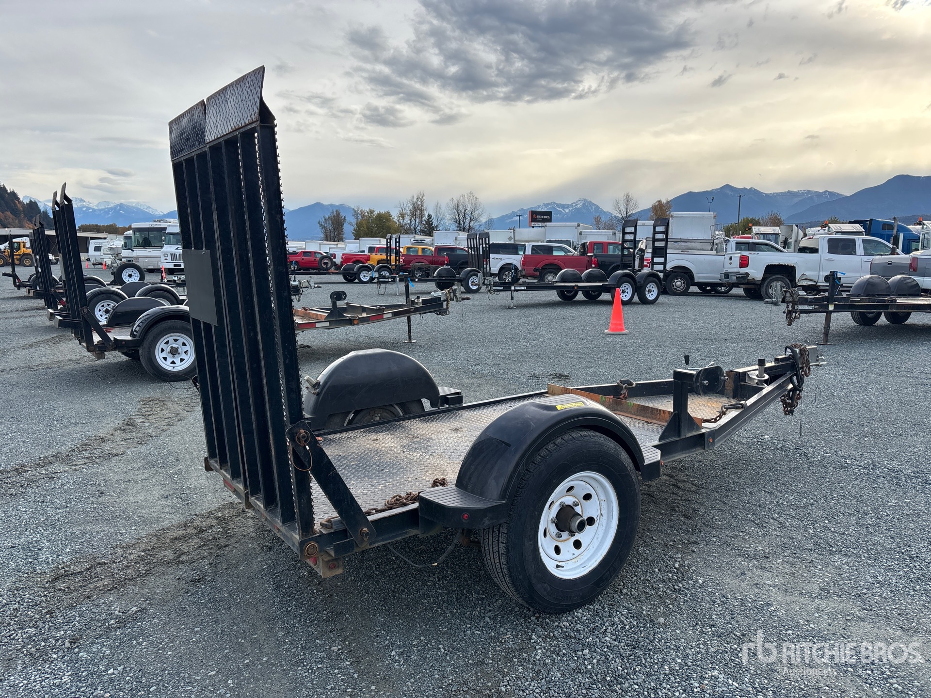 General Appearance with Imagen: esquina trasera derecha