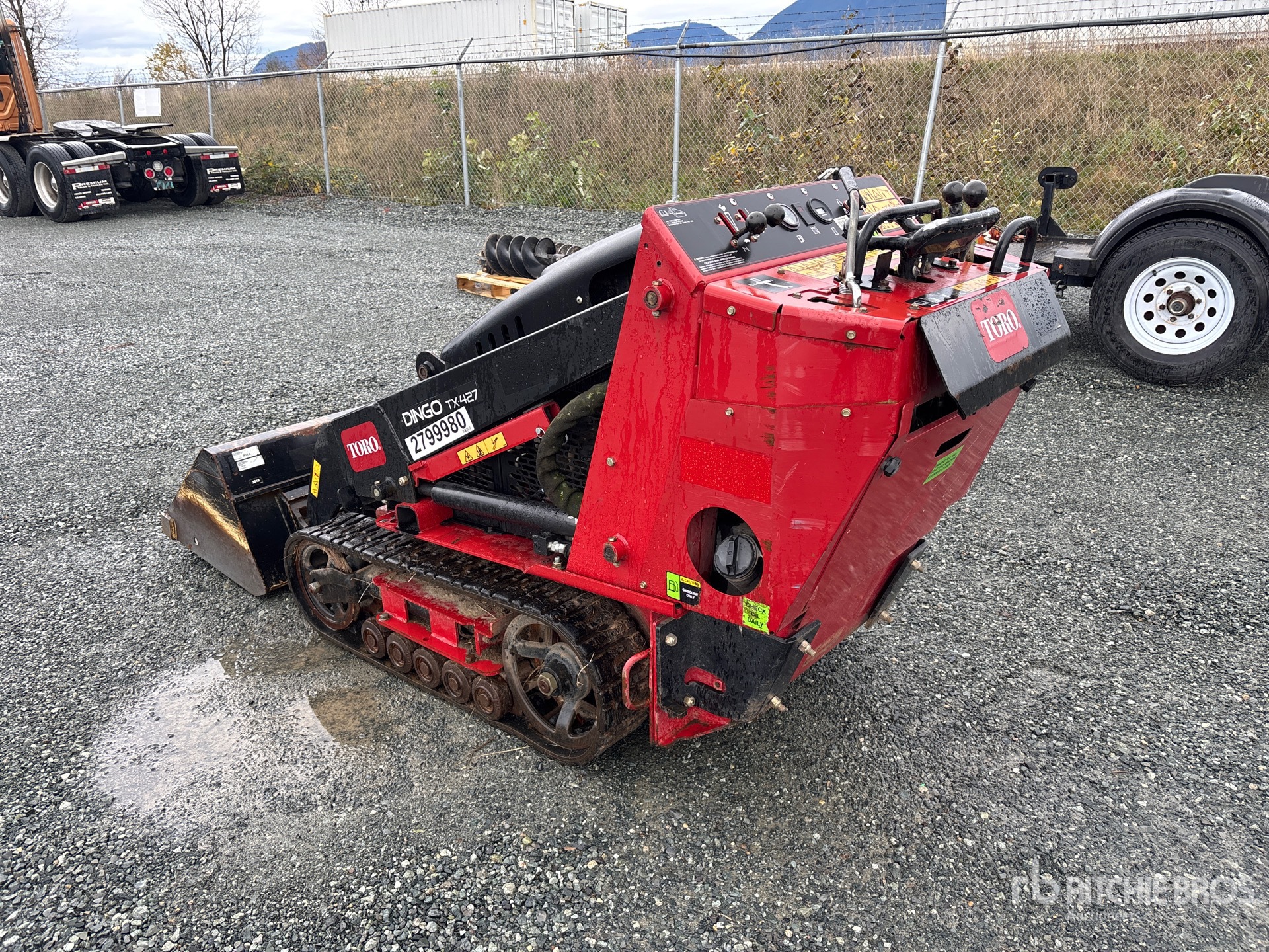 General Appearance with Bild, Ecke hinten links