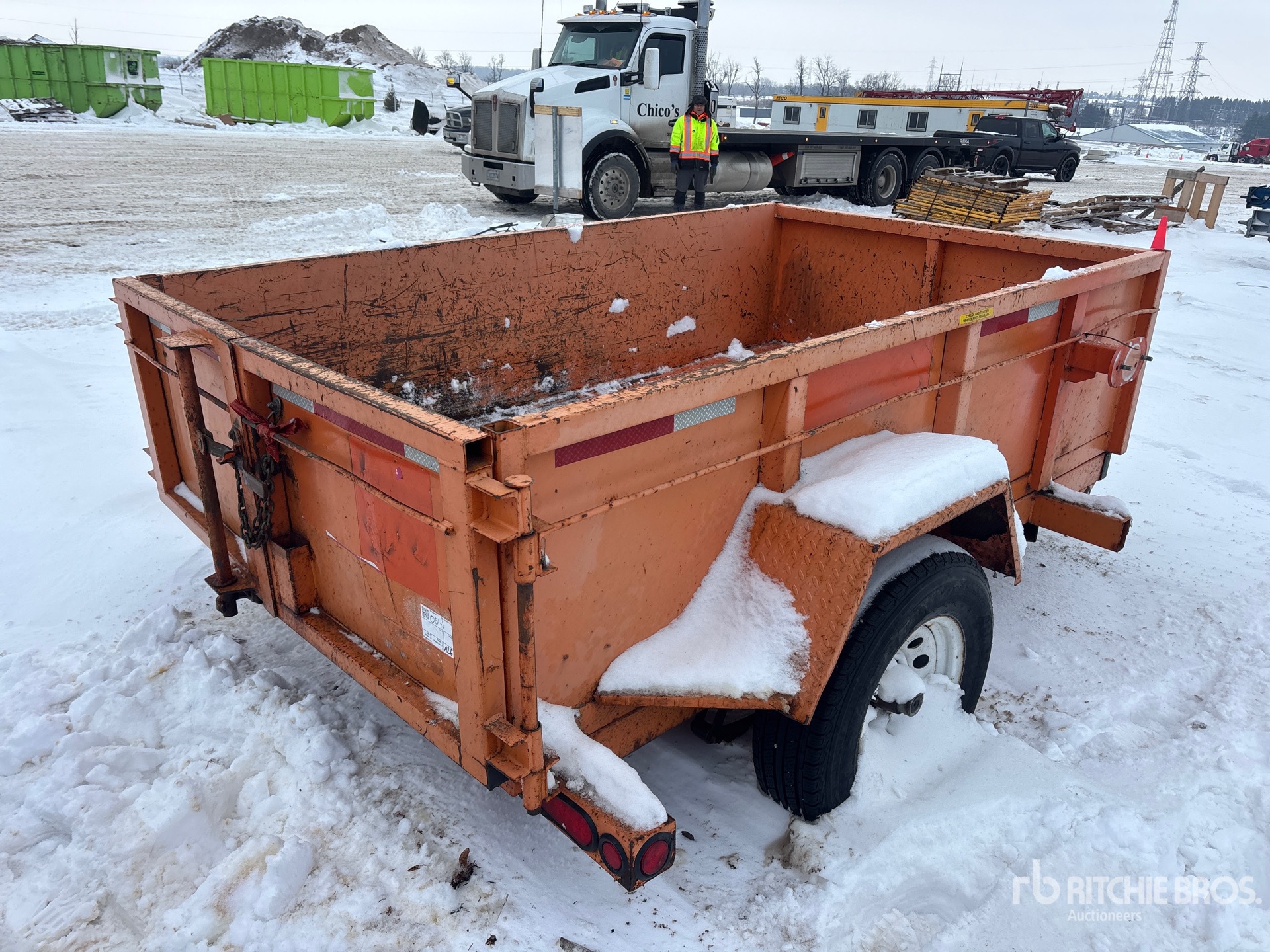 General Appearance with Foto, angolo anteriore sinistro