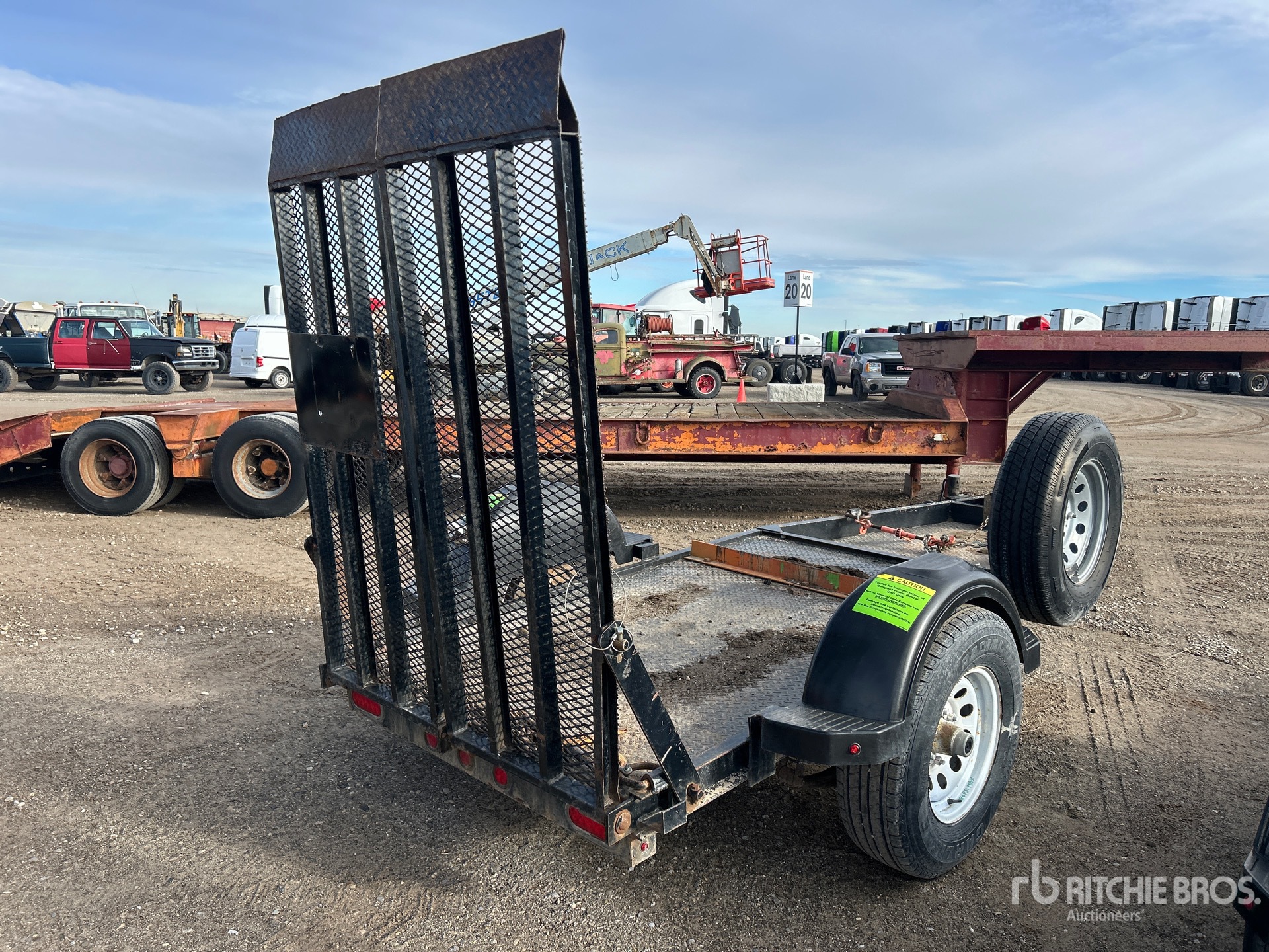 General Appearance with Picture, Right Rear Corner