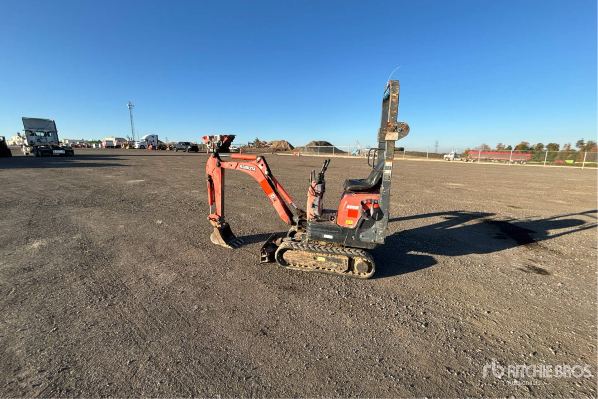 EXCAVADORA 2018 KUBOTA K0083
