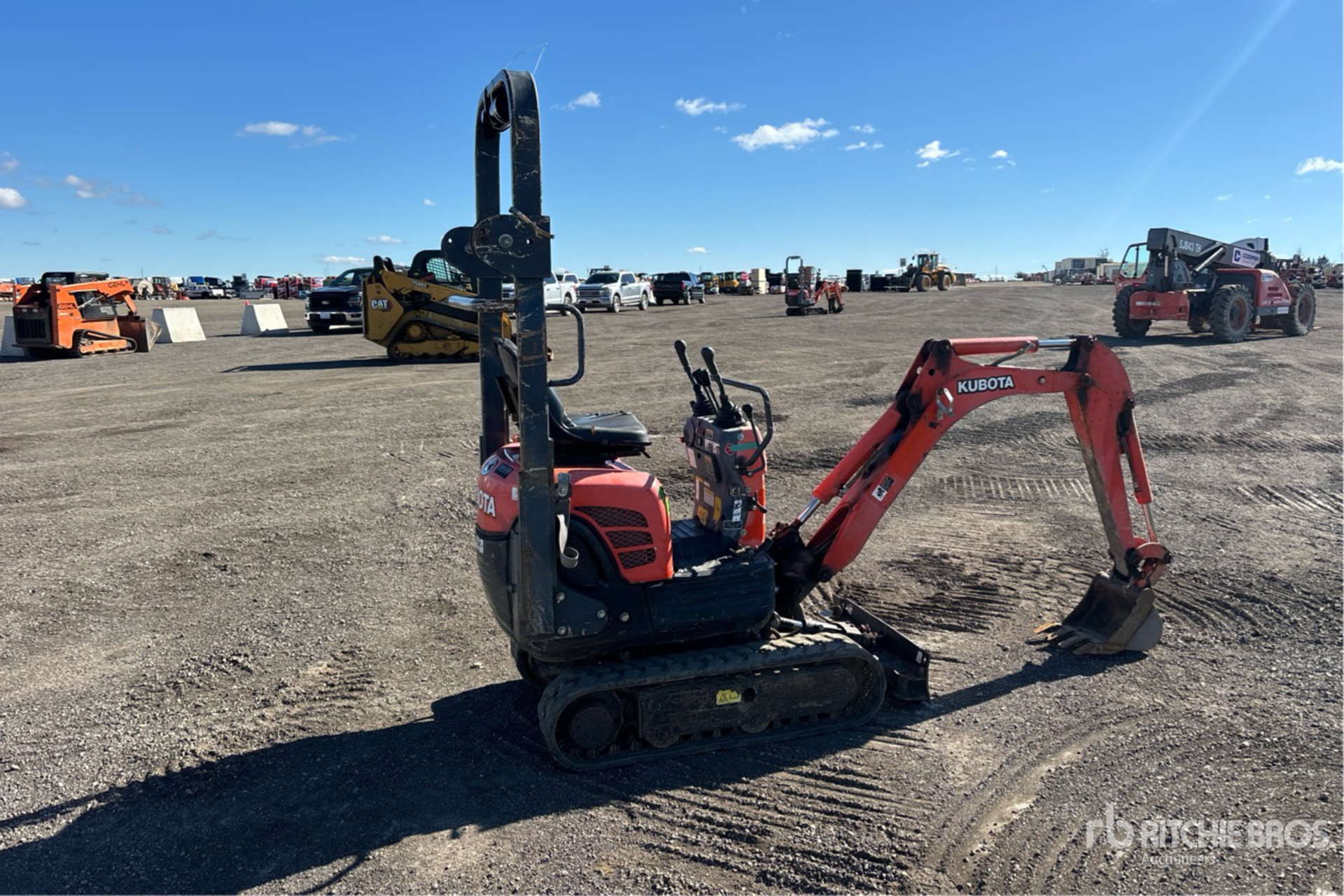 EXCAVADORA 2018 KUBOTA K0083