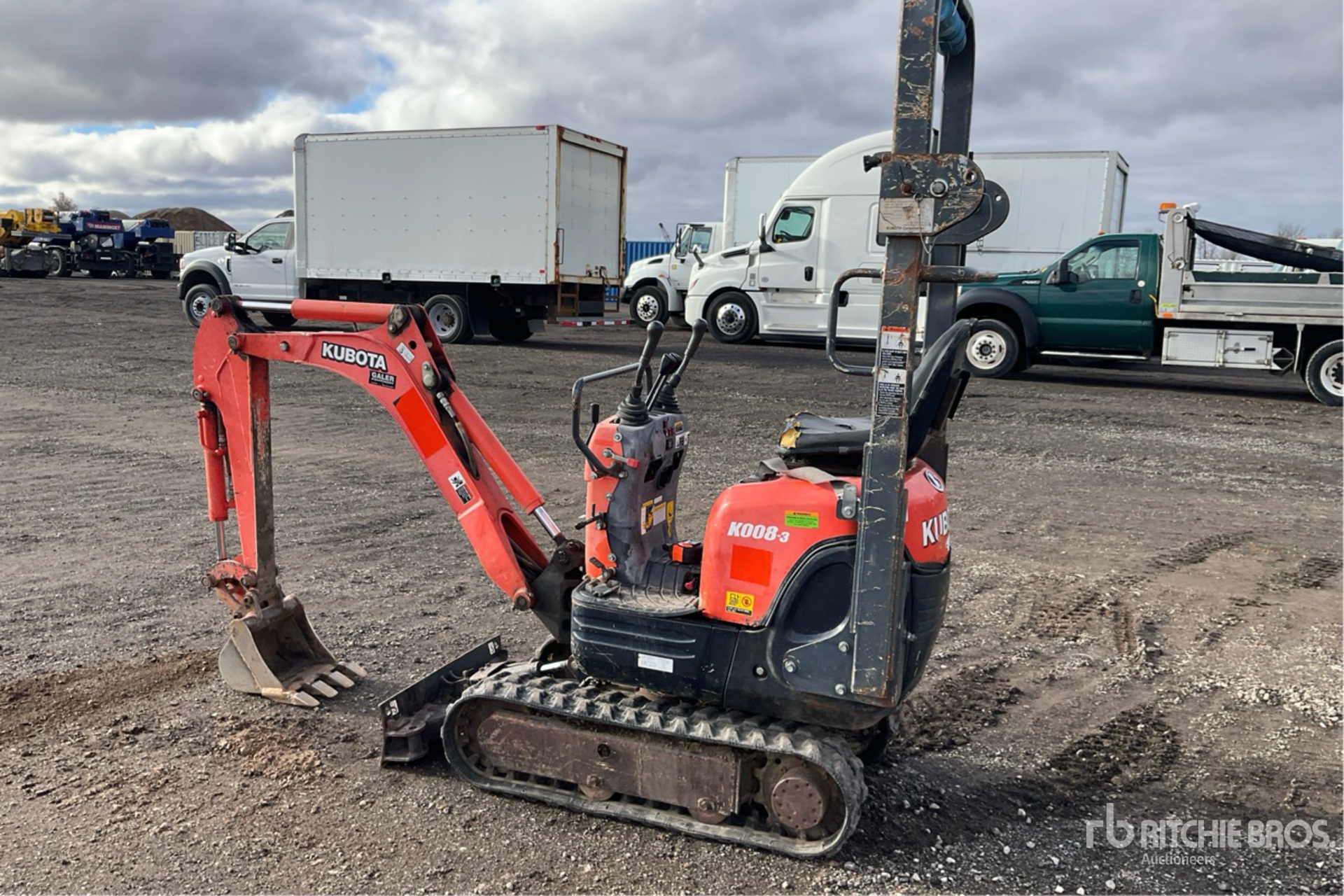 General Appearance with Picture, Left Rear Corner