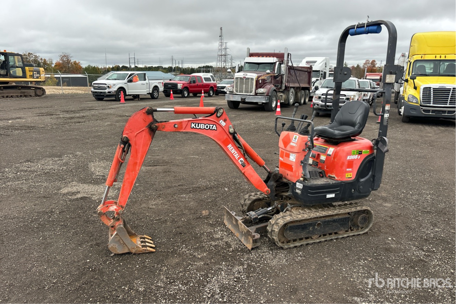 EXCAVADORA 2018 KUBOTA K0083