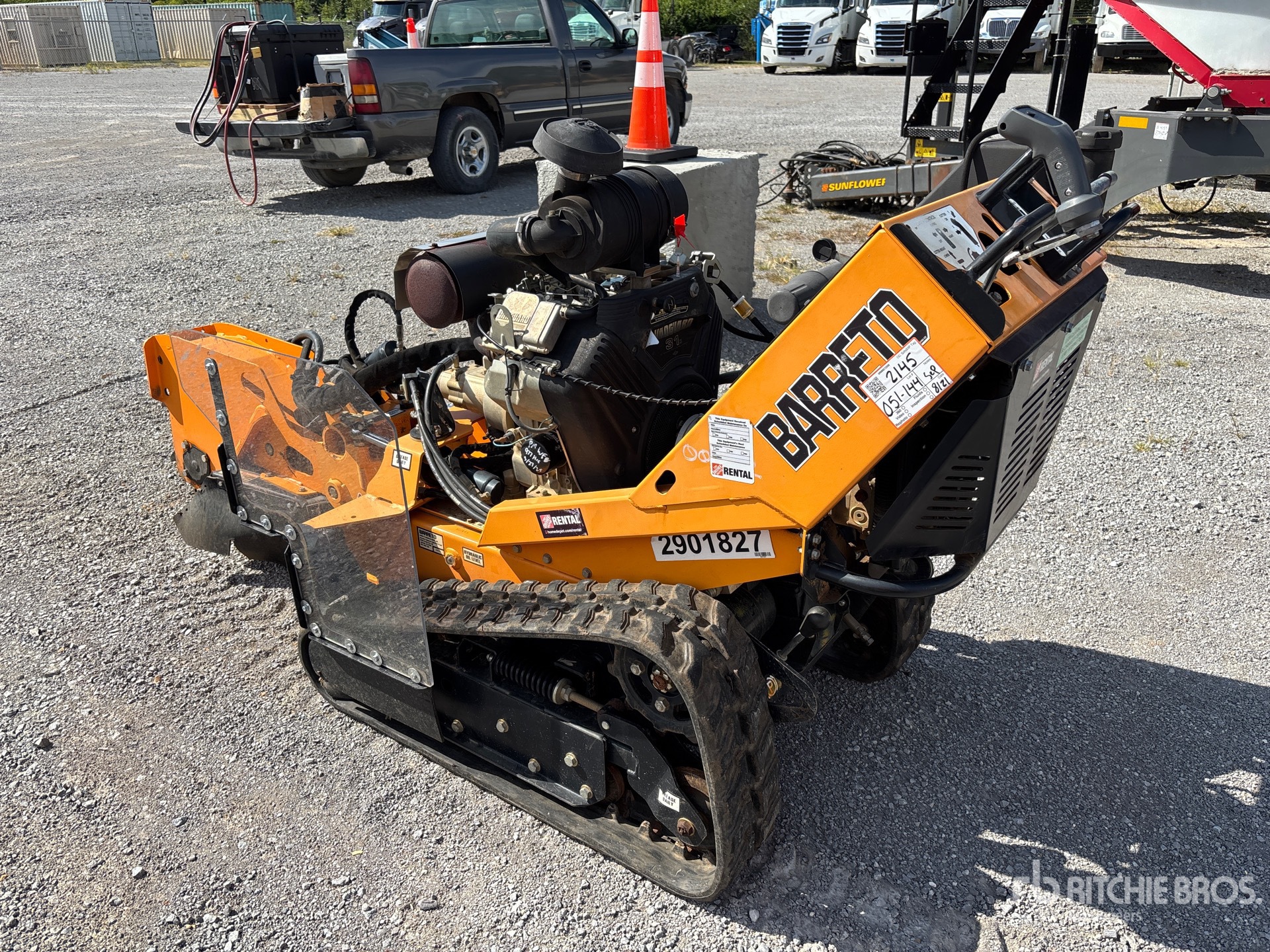General Appearance with Picture, Left Rear Corner