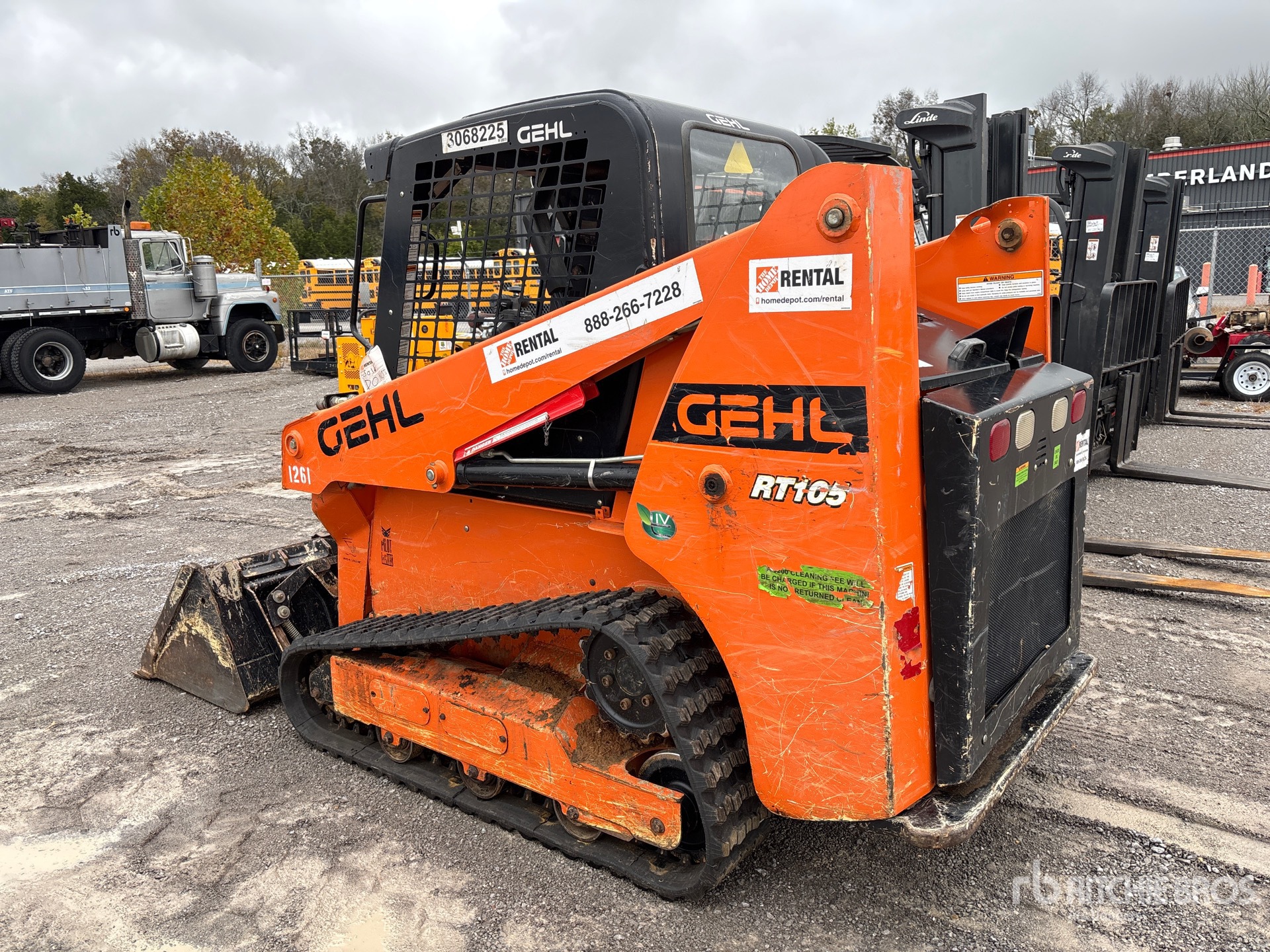 Aspect général with Image, coin arrière gauche