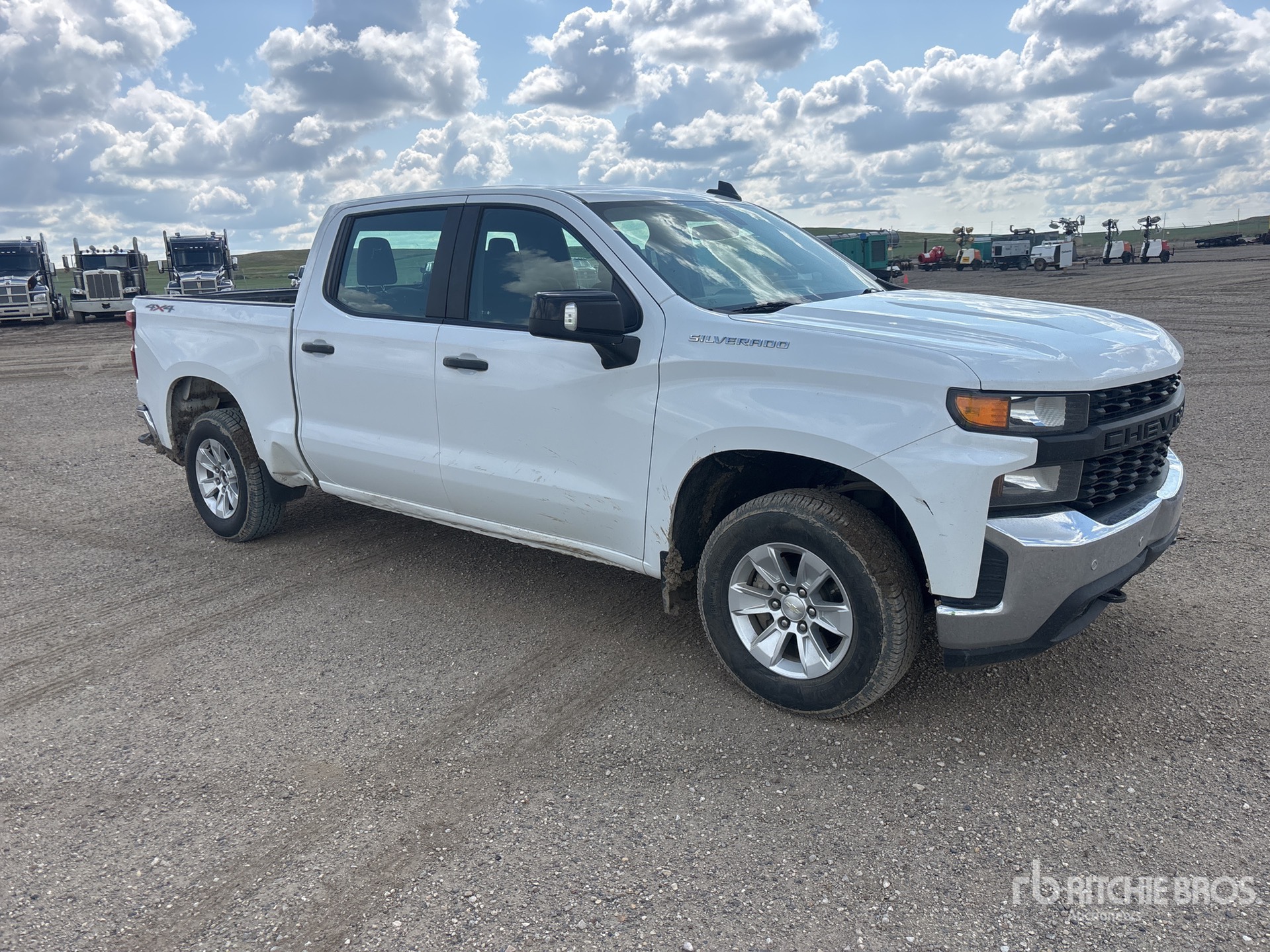 General Appearance with Picture, Right Front Corner