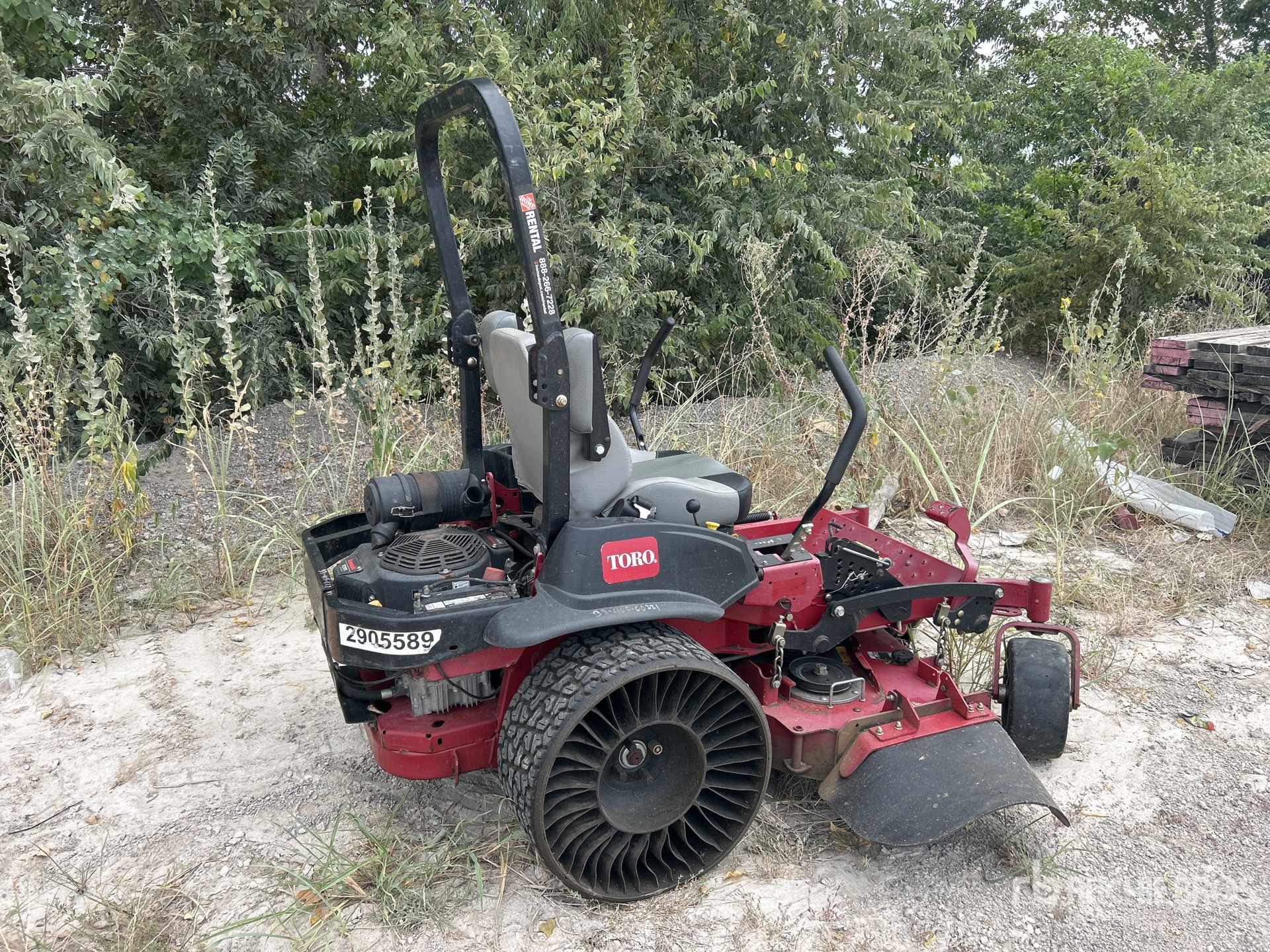 General Appearance with Picture, Right Rear Corner