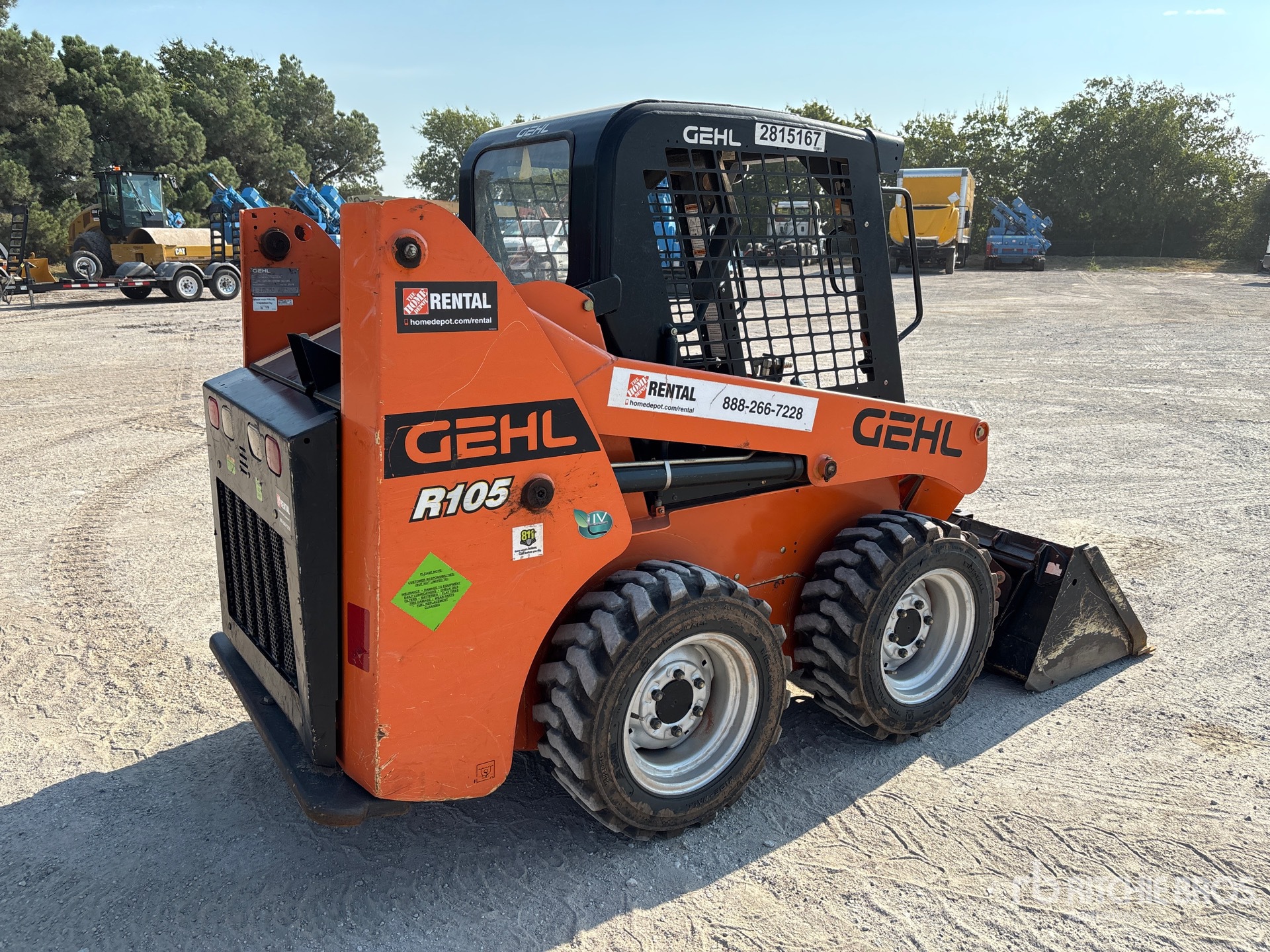 General Appearance with Picture, Right Rear Corner