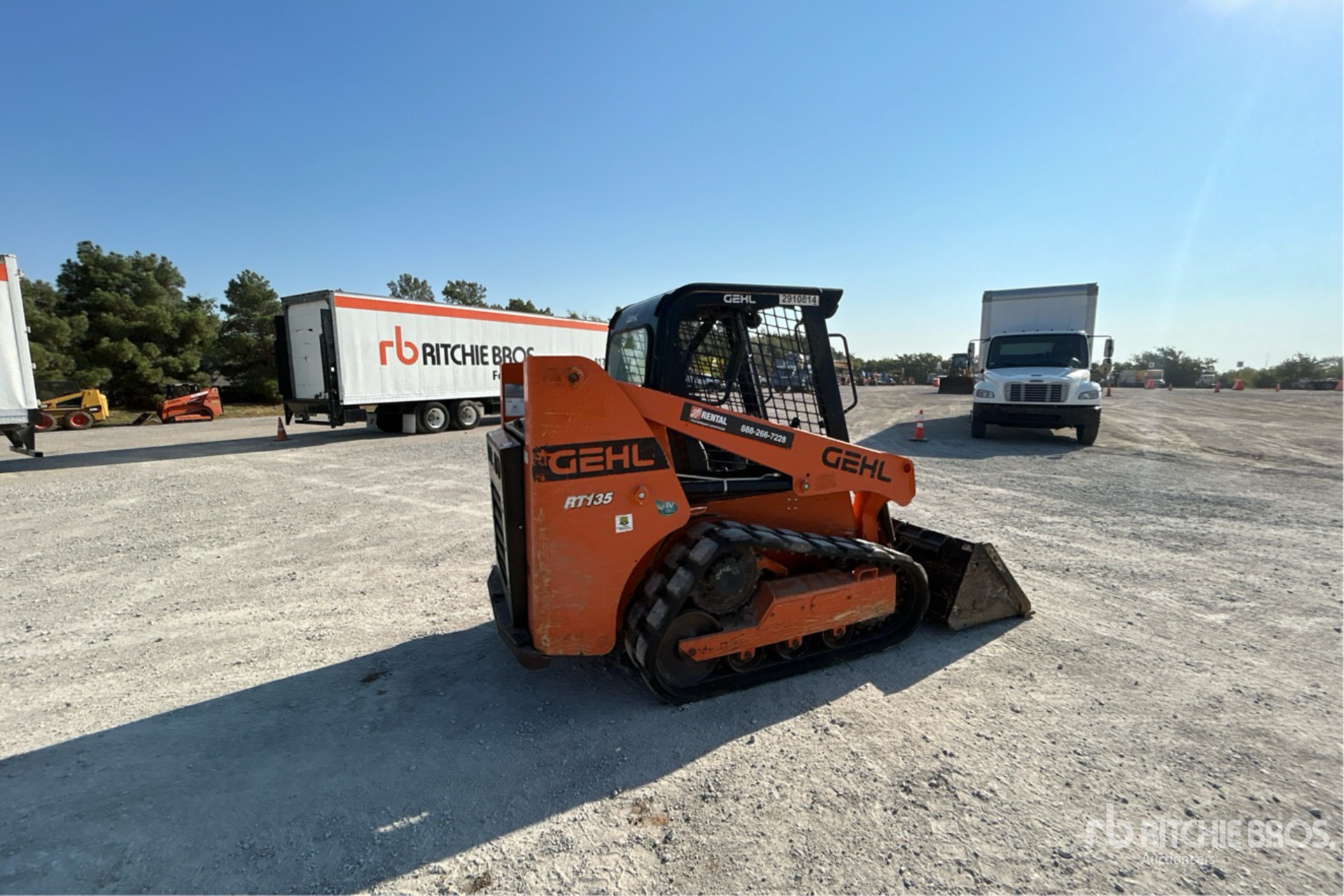 General Appearance with Picture, Right Rear Corner