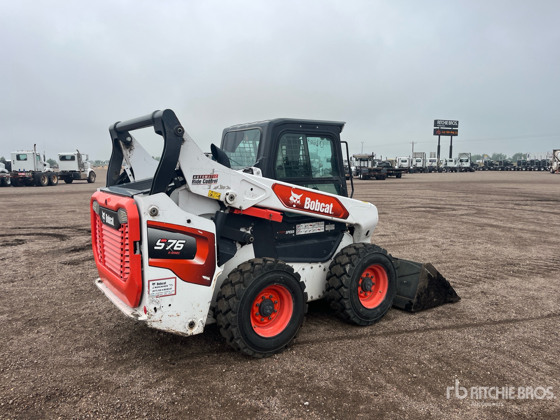 General Appearance with Picture, Right Rear Corner
