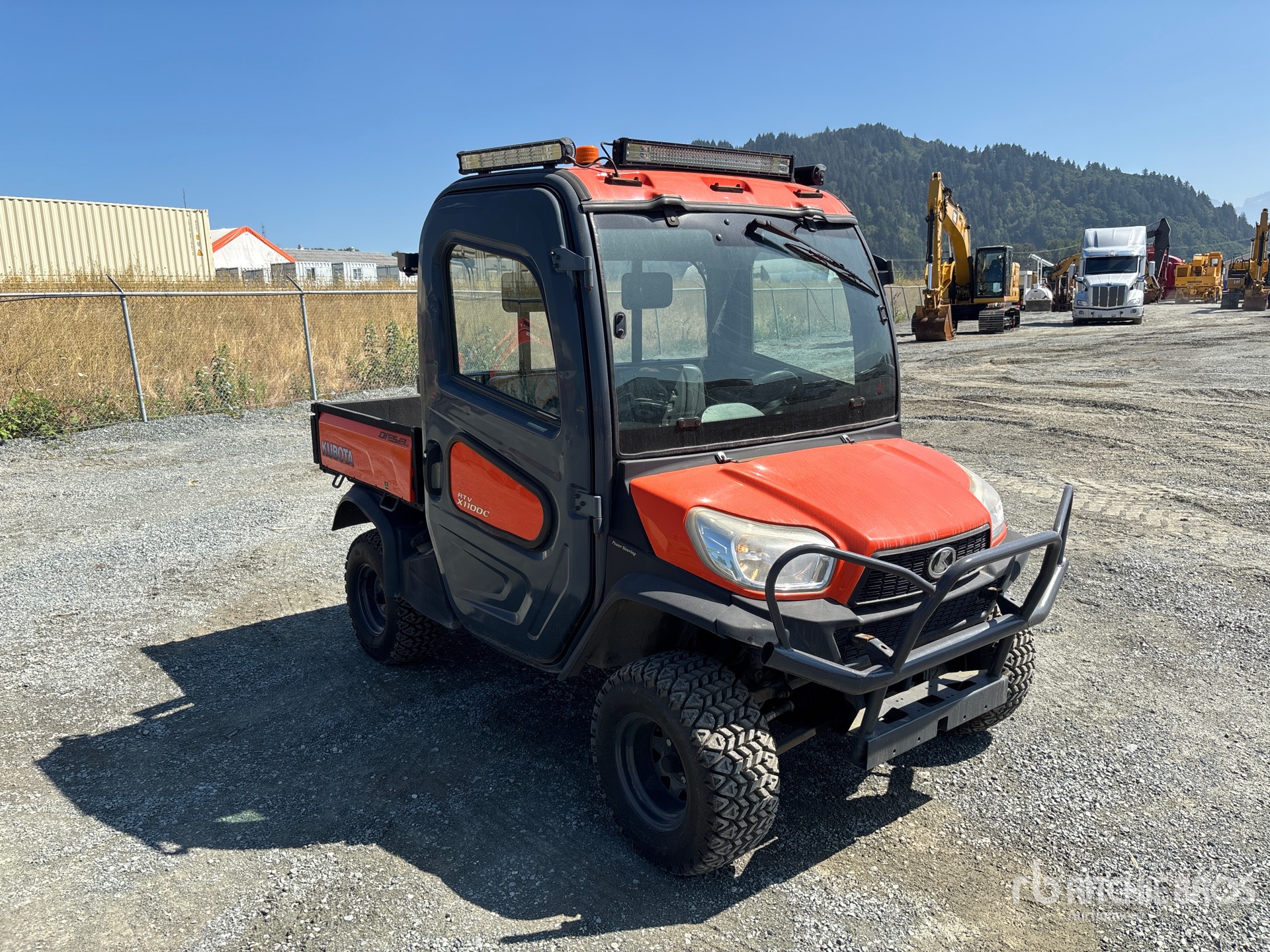 General Appearance with Picture, Right Front Corner