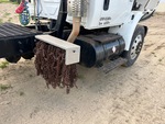 4 Underbody - Truck with 