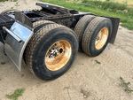 4 Underbody - Truck with 