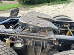 4 Underbody - Truck with 