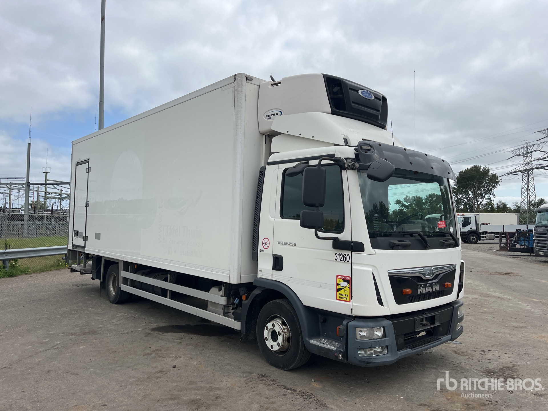 General Appearance with Picture, Right Front Corner