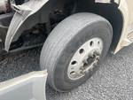 4 Underbody - Truck with 
