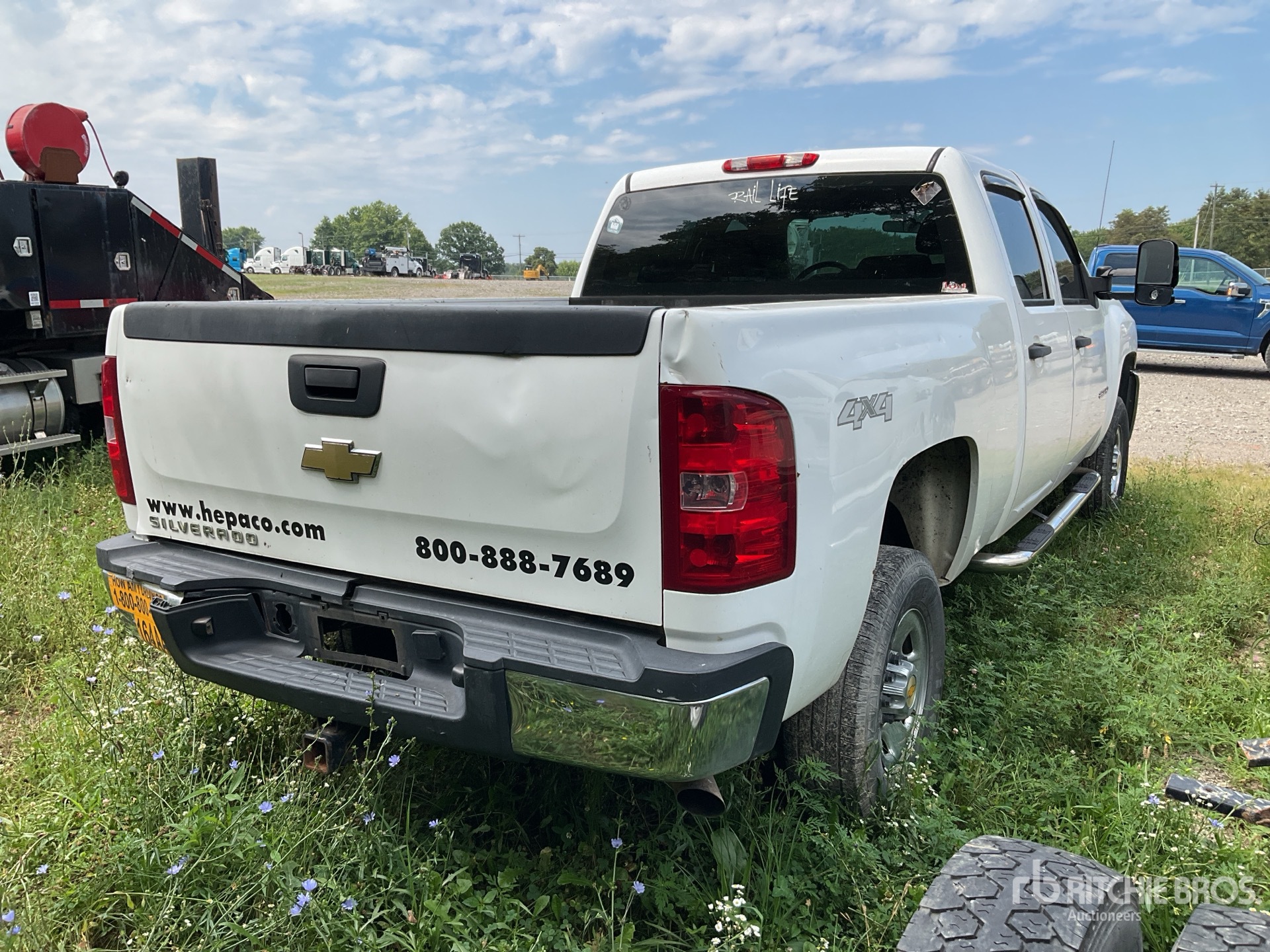 General Appearance with Picture, Right Rear Corner
