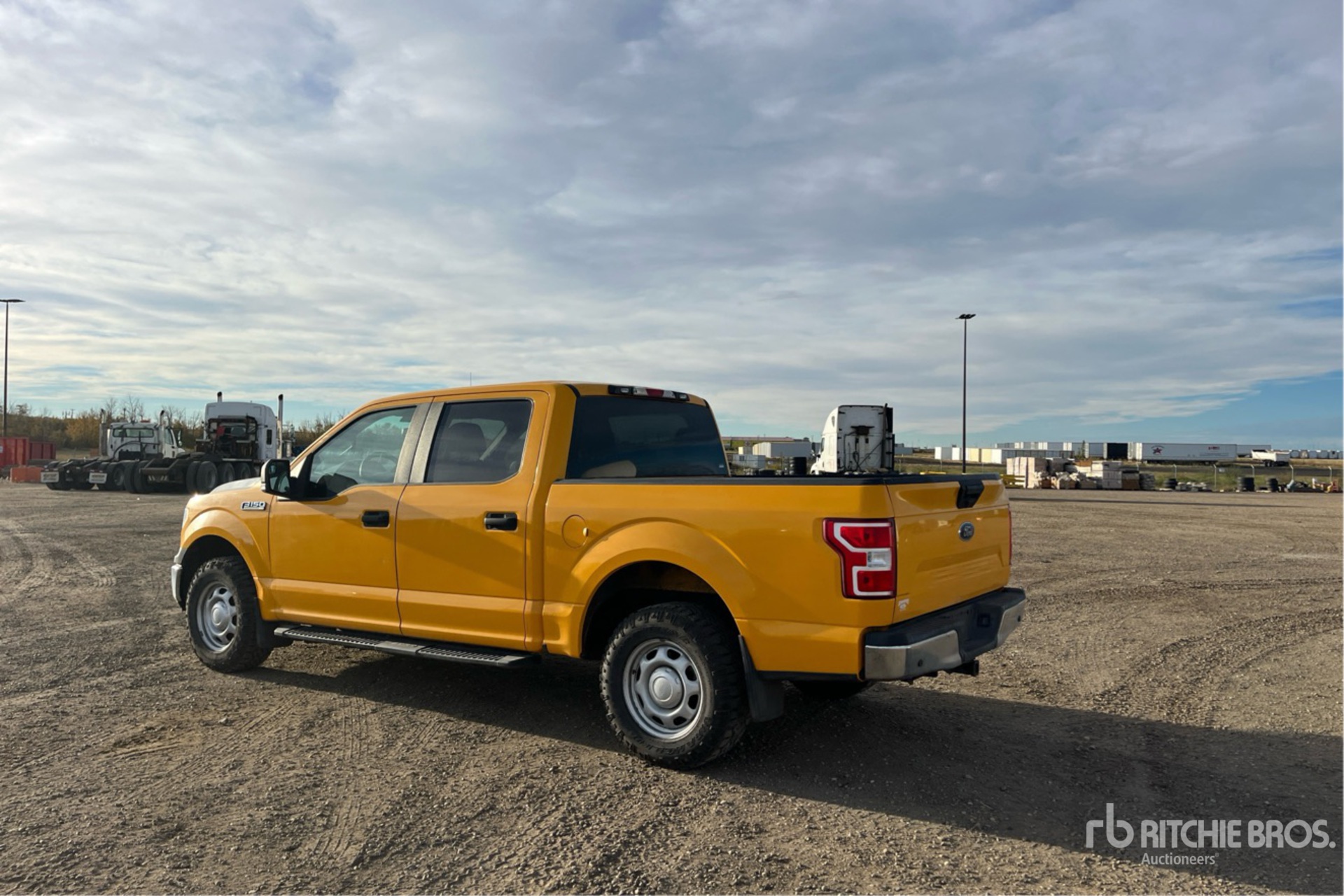 General Appearance with Picture, Left Rear Corner