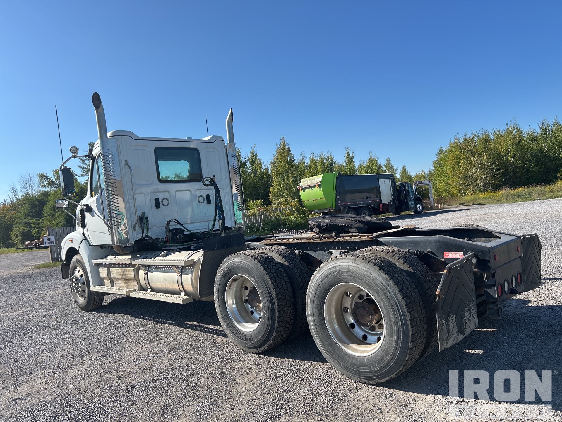 General Appearance with Imagen: esquina trasera izquierda