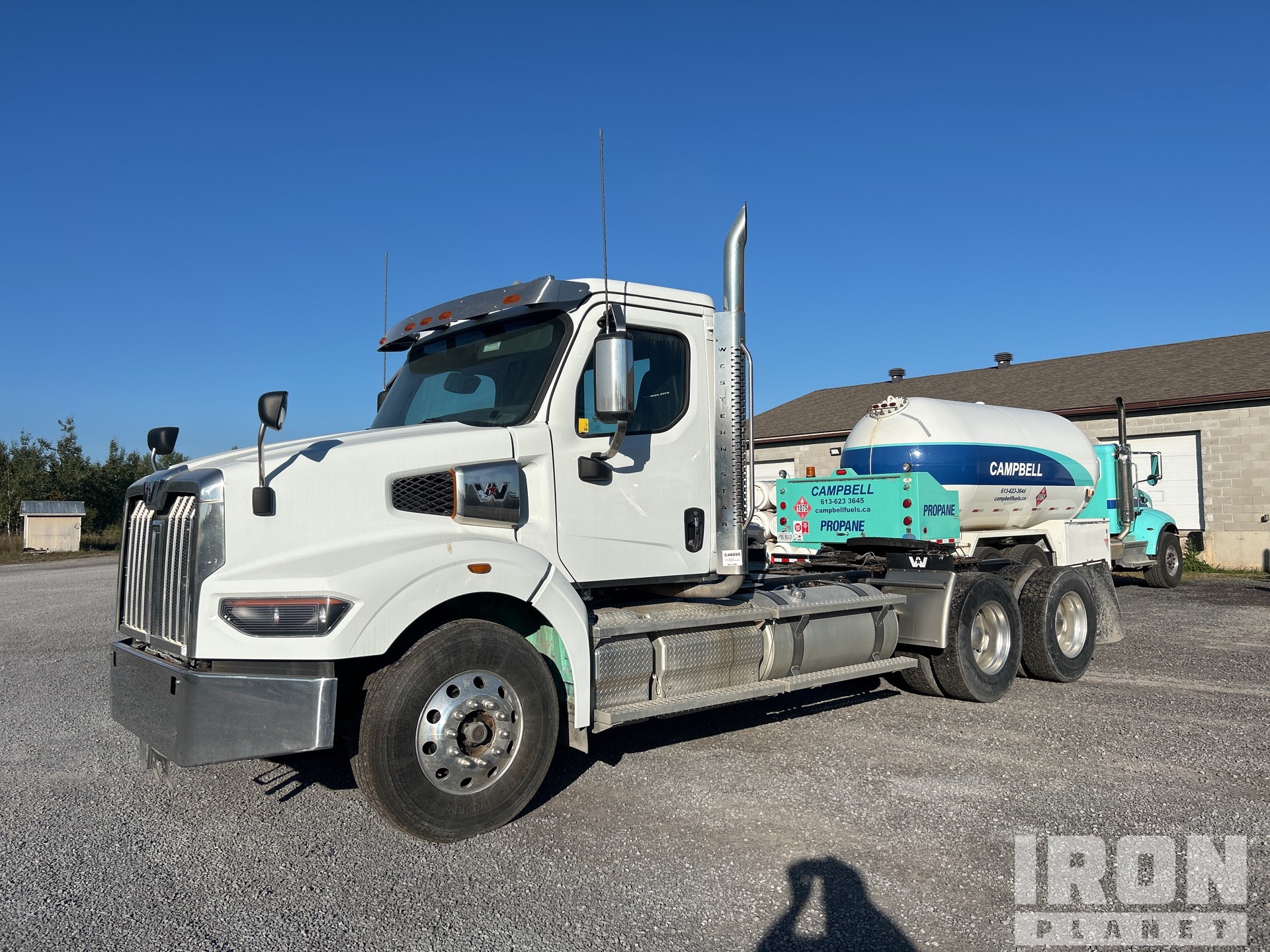 General Appearance with Imagen: esquina delantera izquierda