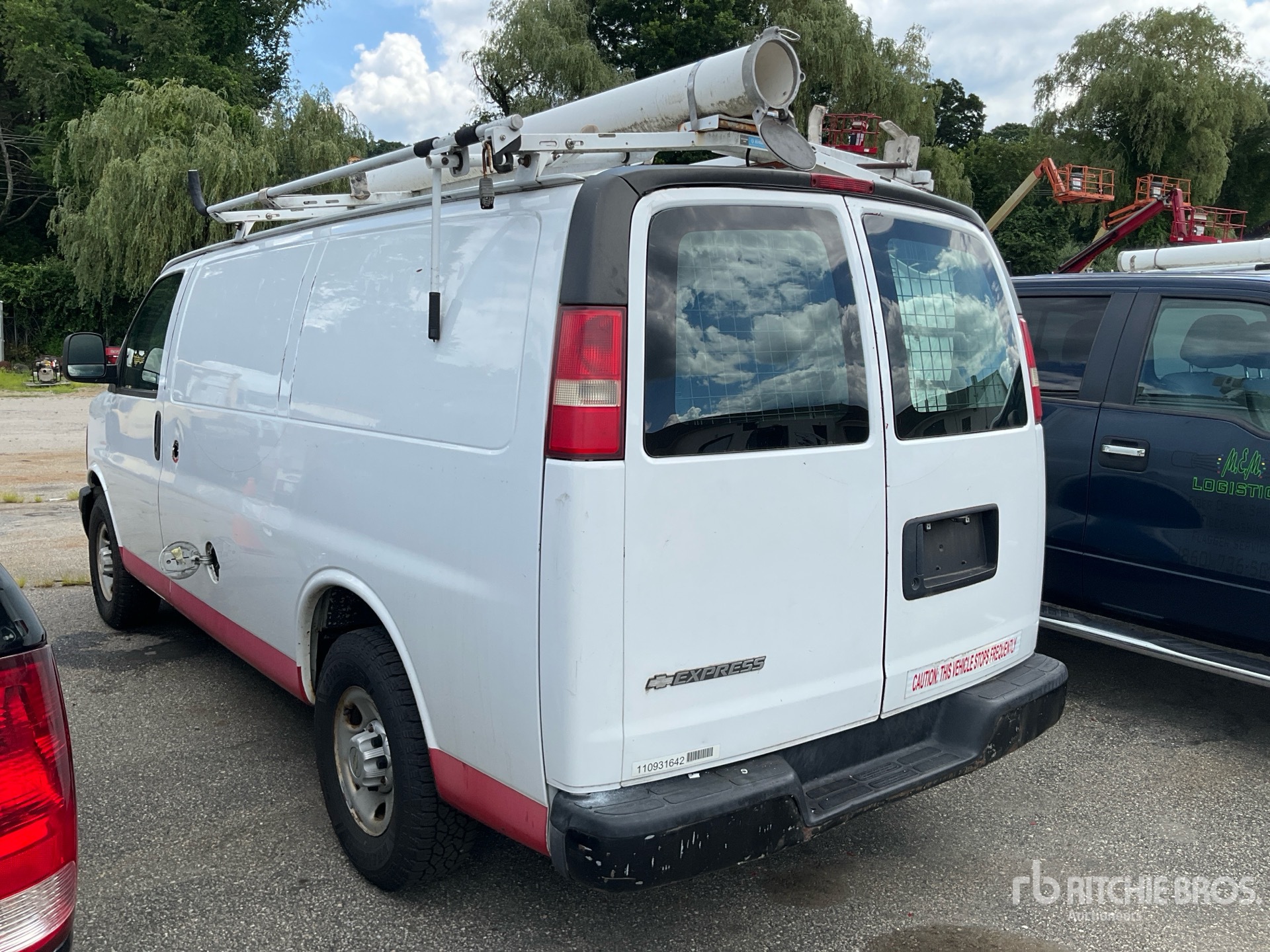 General Appearance with Picture, Left Rear Corner
