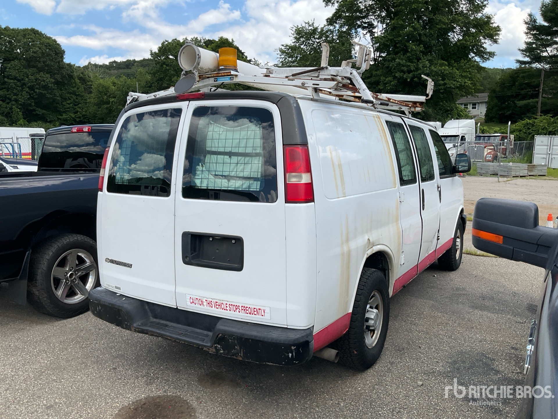 General Appearance with Picture, Right Rear Corner