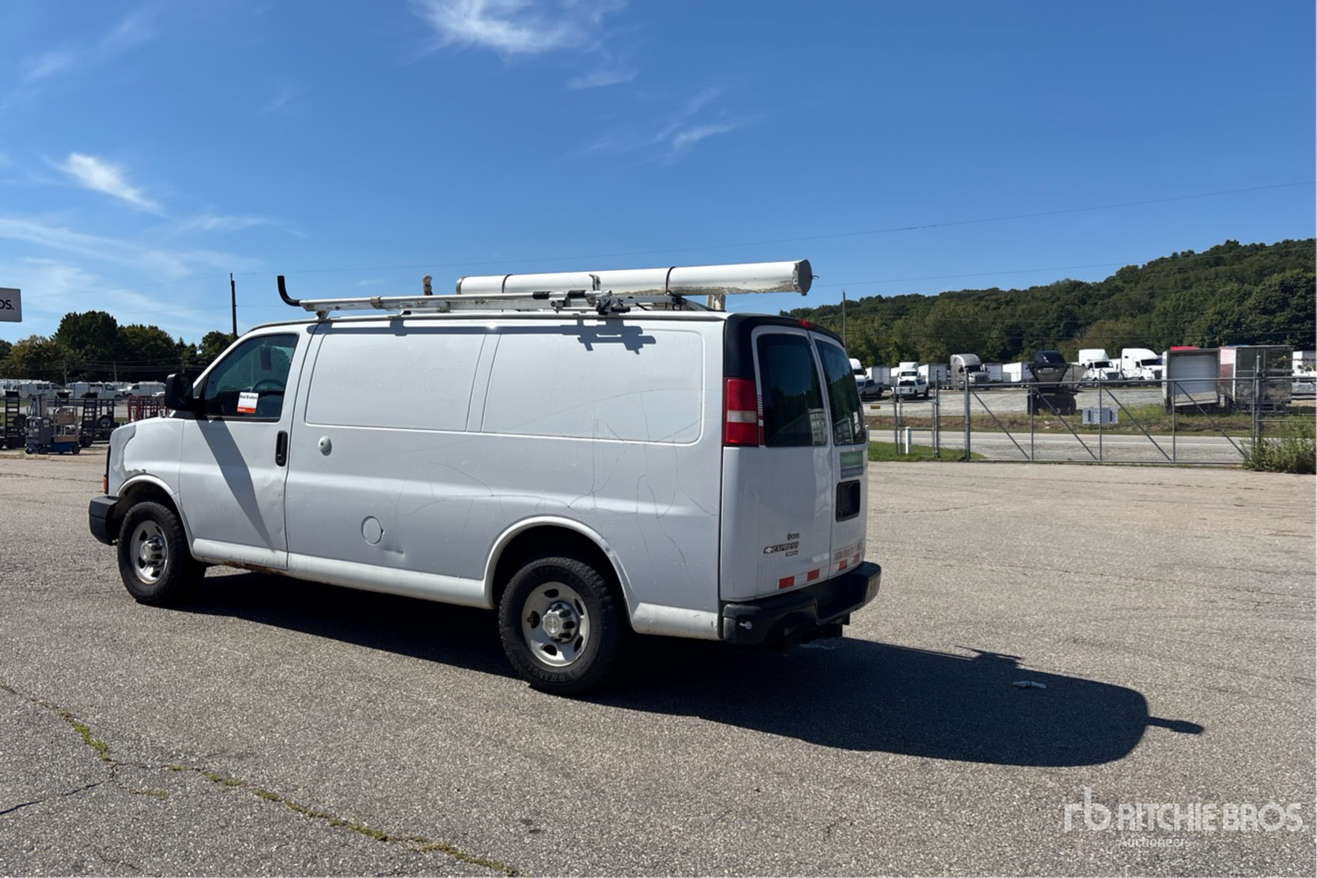 General Appearance with Picture, Left Rear Corner