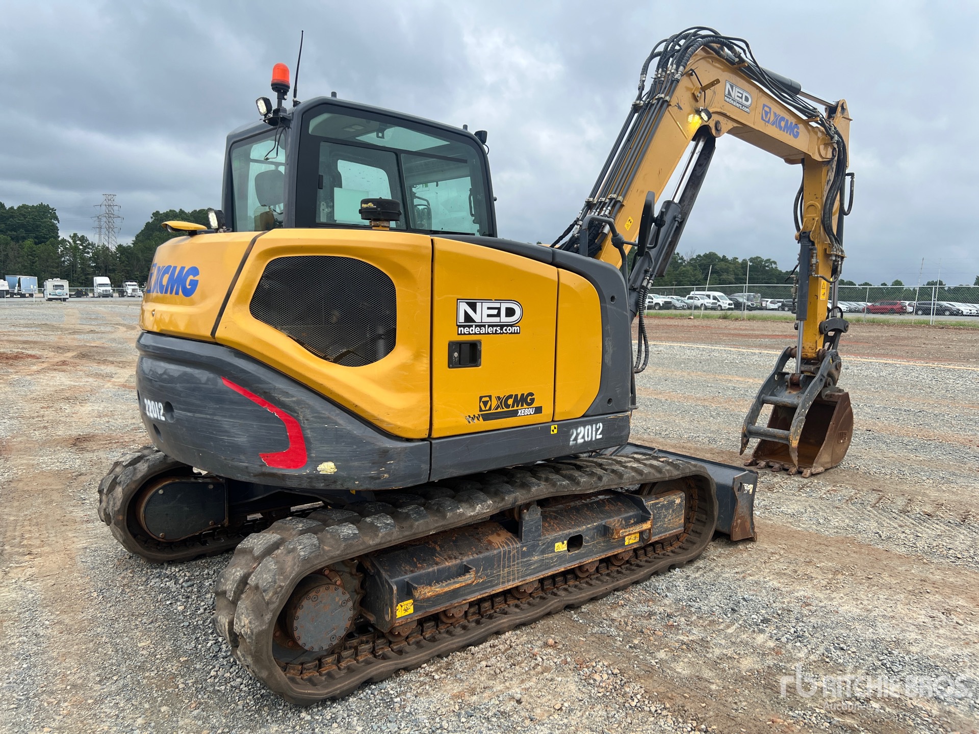 General Appearance with Picture, Right Rear Corner