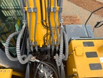 Hydraulics with 