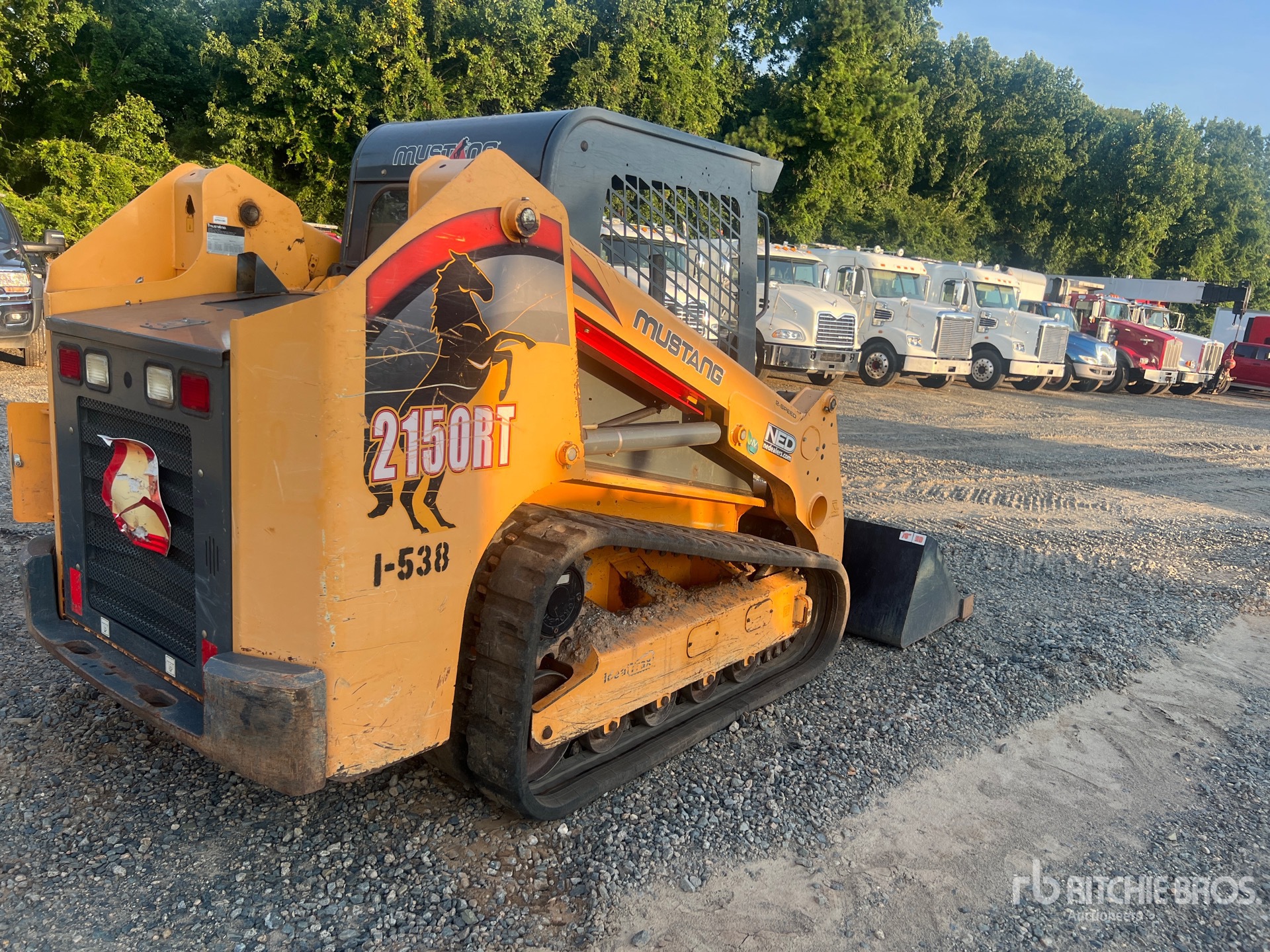 General Appearance with Picture, Right Rear Corner