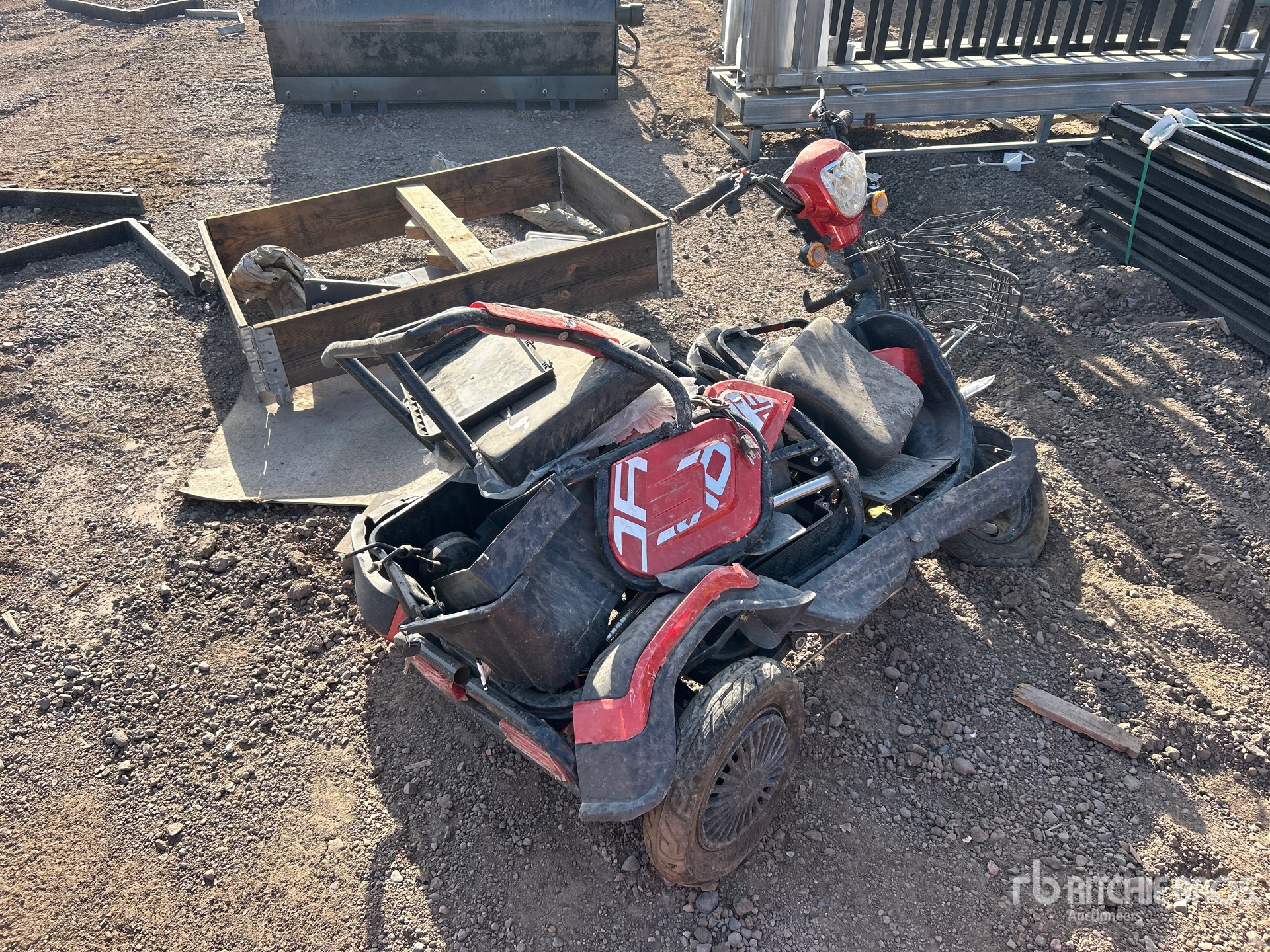 General Appearance with Picture, Right Rear Corner