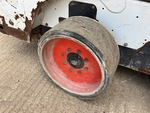 Undercarriage with 