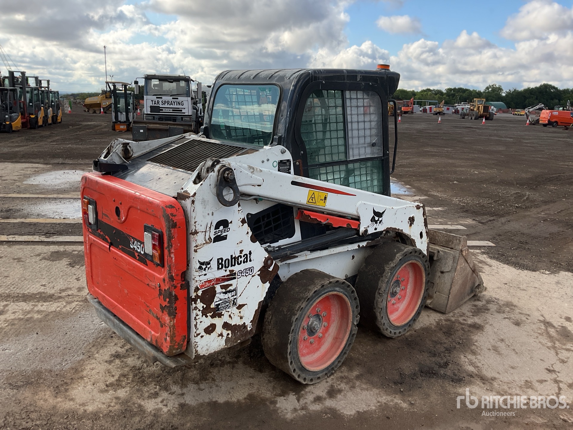 General Appearance with Picture, Right Rear Corner