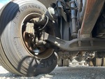 4 Underbody - Truck with 