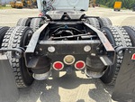 4 Underbody - Truck with 