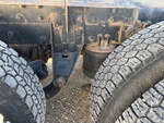 4 Underbody - Truck with 