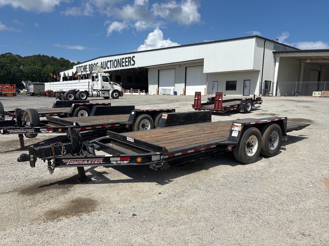 2020 Towmaster T-10DT 18 ft T/A Tilt Deck Trailer