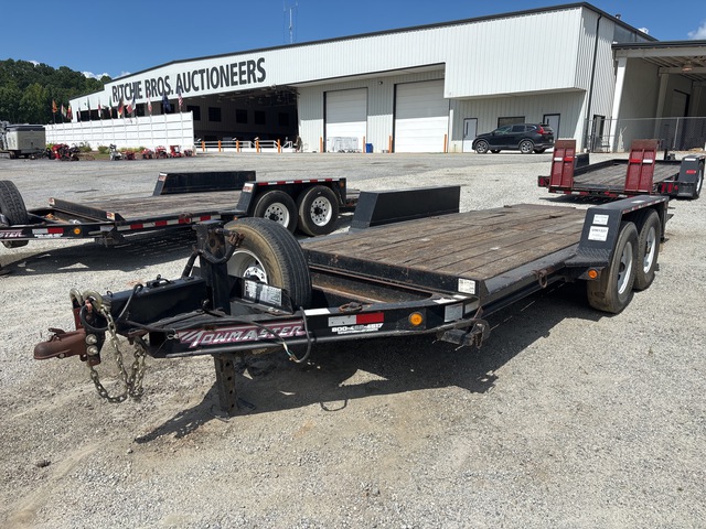 2019 Towmaster T-10DT 18 ft T/A Tilt Deck Trailer