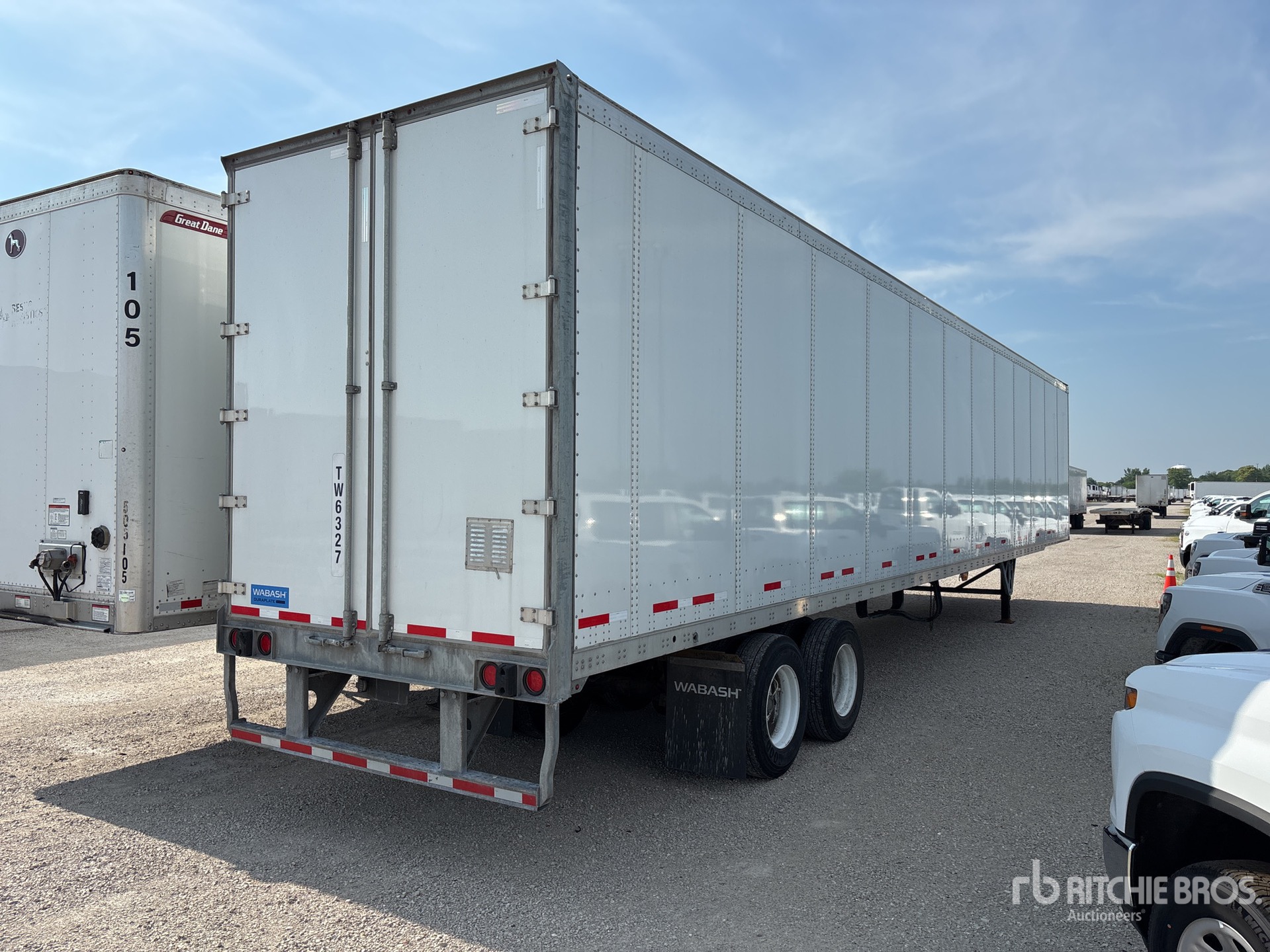 General Appearance with Bild, Ecke hinten rechts