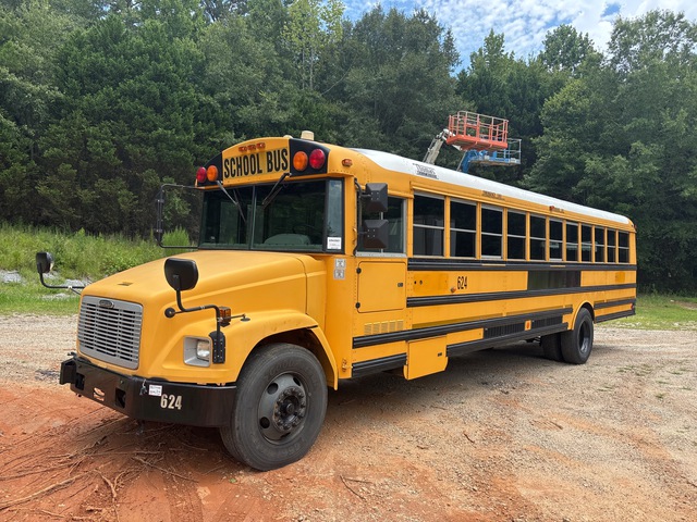 2006 Freightliner FS65 Thomas 4x2 48-Seat School Bus 2006 Freightliner FS65 Thomas 4x2 48-Seat School Bus