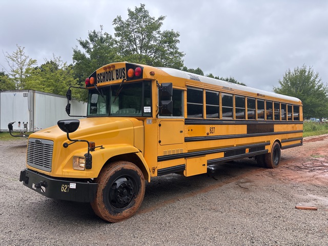 2006 Freightliner FS65 Thomas 4x2 48-Seat School Bus 2006 Freightliner FS65 Thomas 4x2 48-Seat School Bus